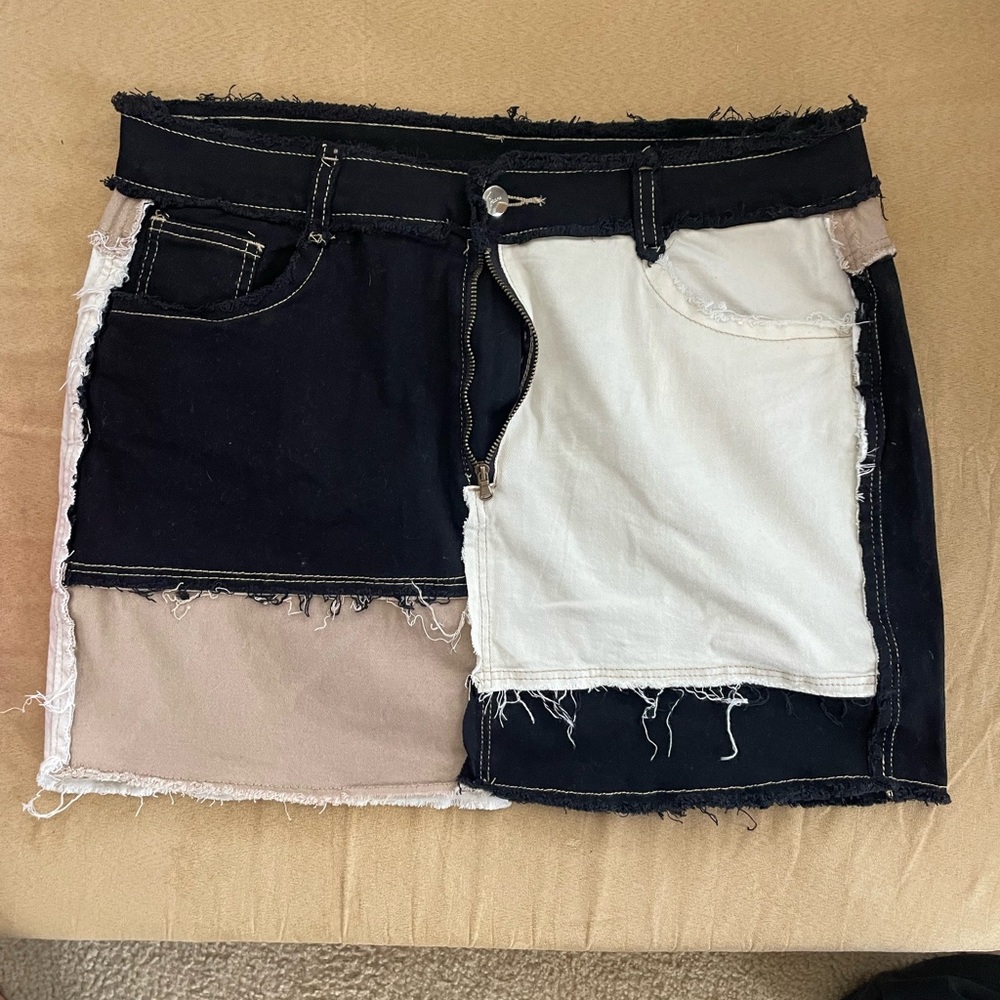 Tri-color Mini Skirt